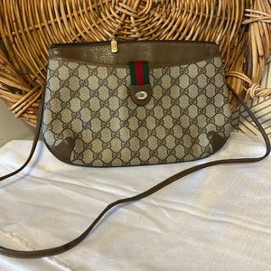GUCCI GG Supreme Web Sherry Line Shoulder Bag Beige Red Auth 62702